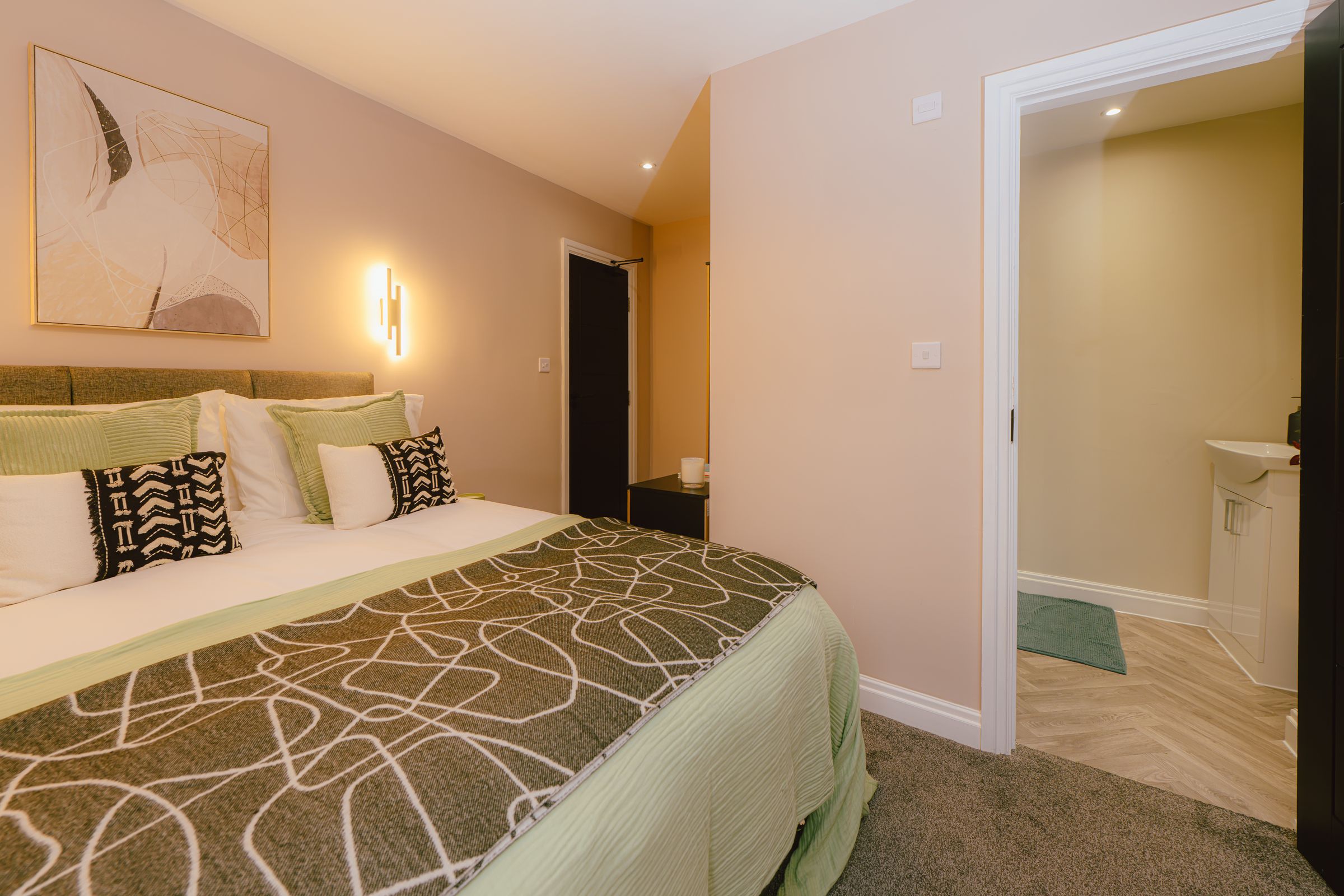 Trafalgar Road, Wallasey: room photo